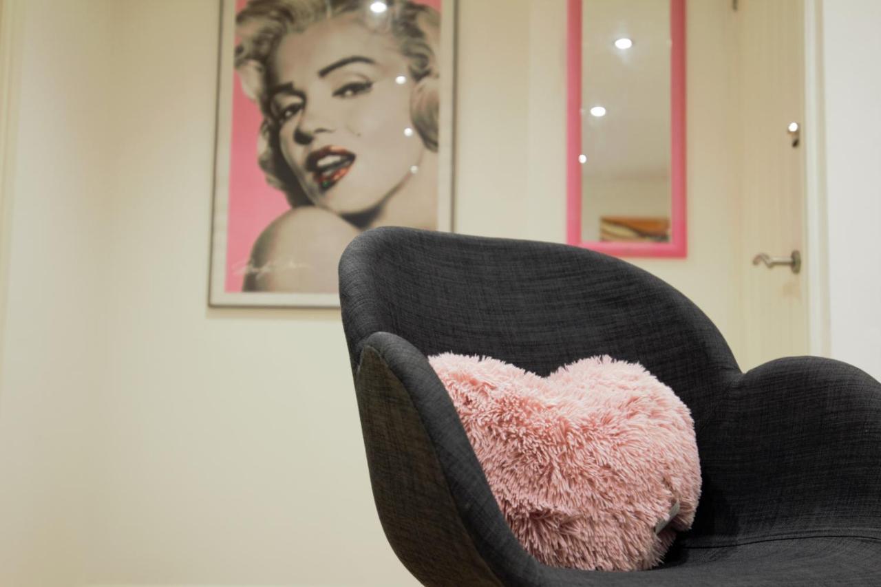 Stylish 2 Bedroom Apartment In The Heart Of Greenwich Лондон Екстериор снимка