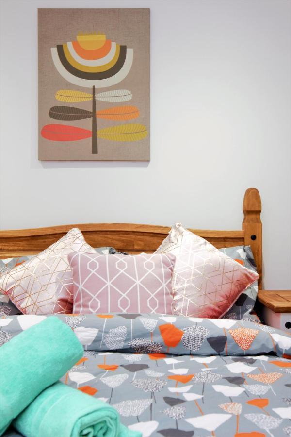 Stylish 2 Bedroom Apartment In The Heart Of Greenwich Лондон Екстериор снимка
