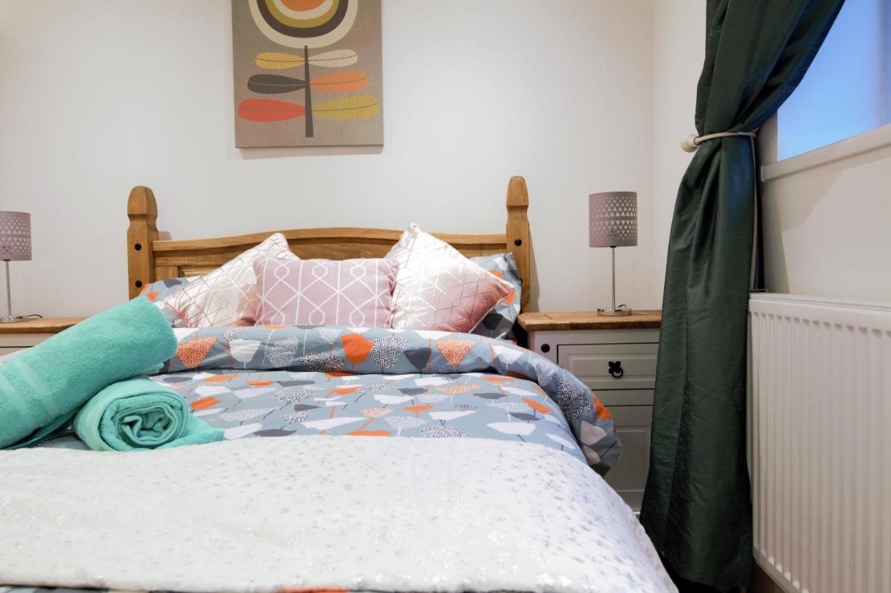 Stylish 2 Bedroom Apartment In The Heart Of Greenwich Лондон Екстериор снимка